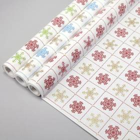 Белая бумага для цветов со снежинками